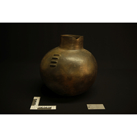 Drink Serving Vessel (view 2)