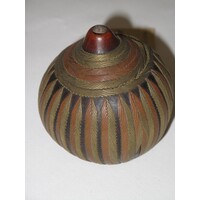 Gourd with wirework (view 2)